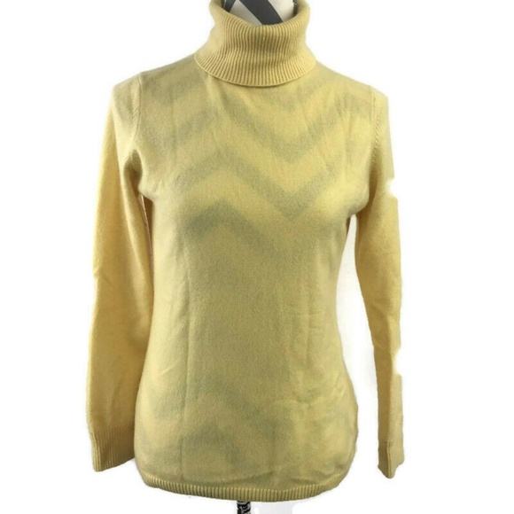 Uniqlo Sweaters - Uniqlo 100% Cashmere Pullover Sweater